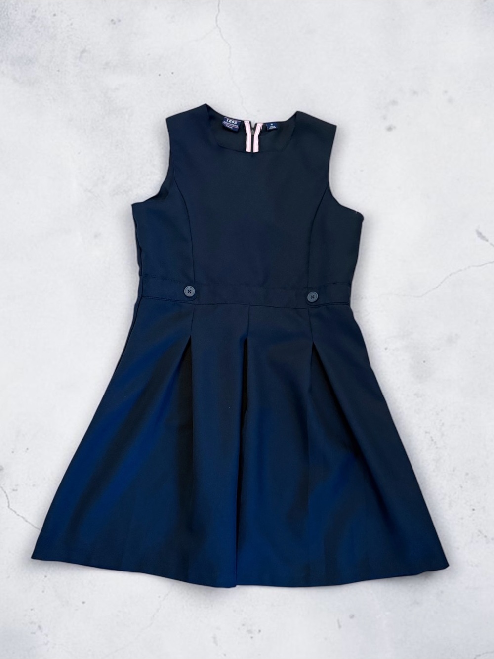 🫶🏻 IZOD Girls Navy Sleeveless Pleated School Dress